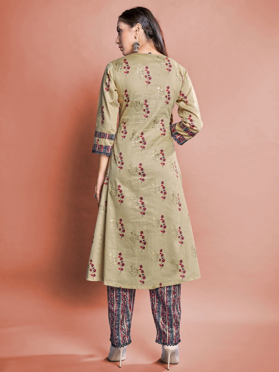 Style Instant Sanjana Fancy Ethnic Wear Wholesale Cotton Kurti With Bottom